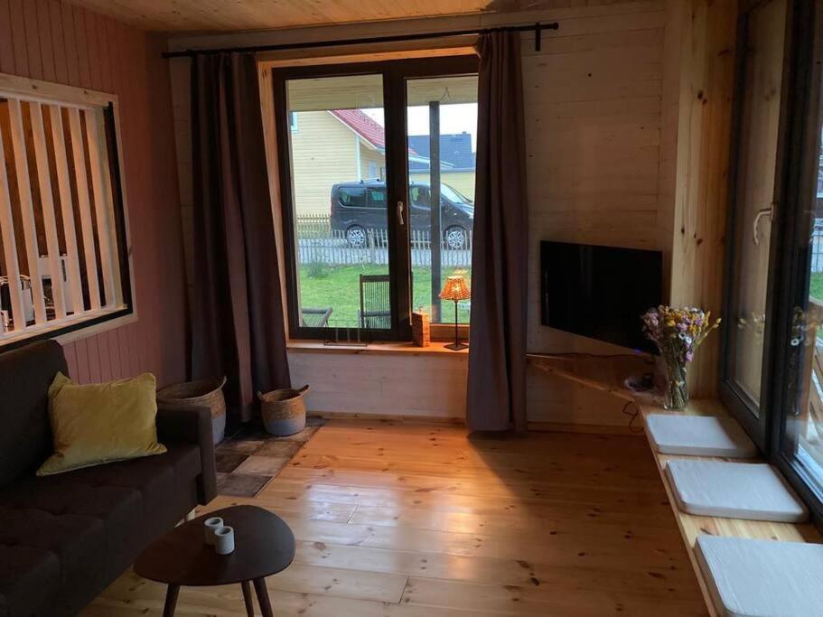 Gemuetliches Holzhaus Am See Warin Exterior foto